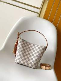 Picture of Louis Vuitton Handbags _SKUfw231412522fw